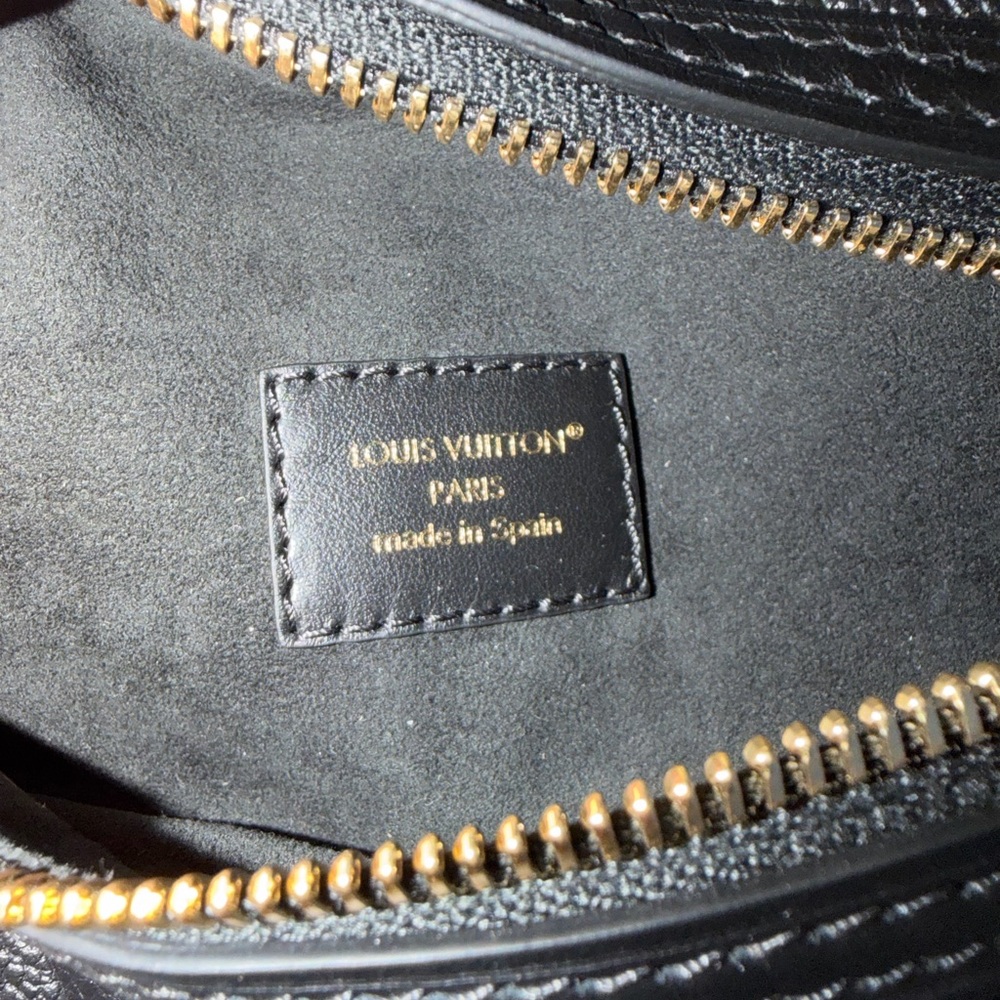 Louis Vuitton HIGH RISE BUMBAG-black - Picture 4 of 7